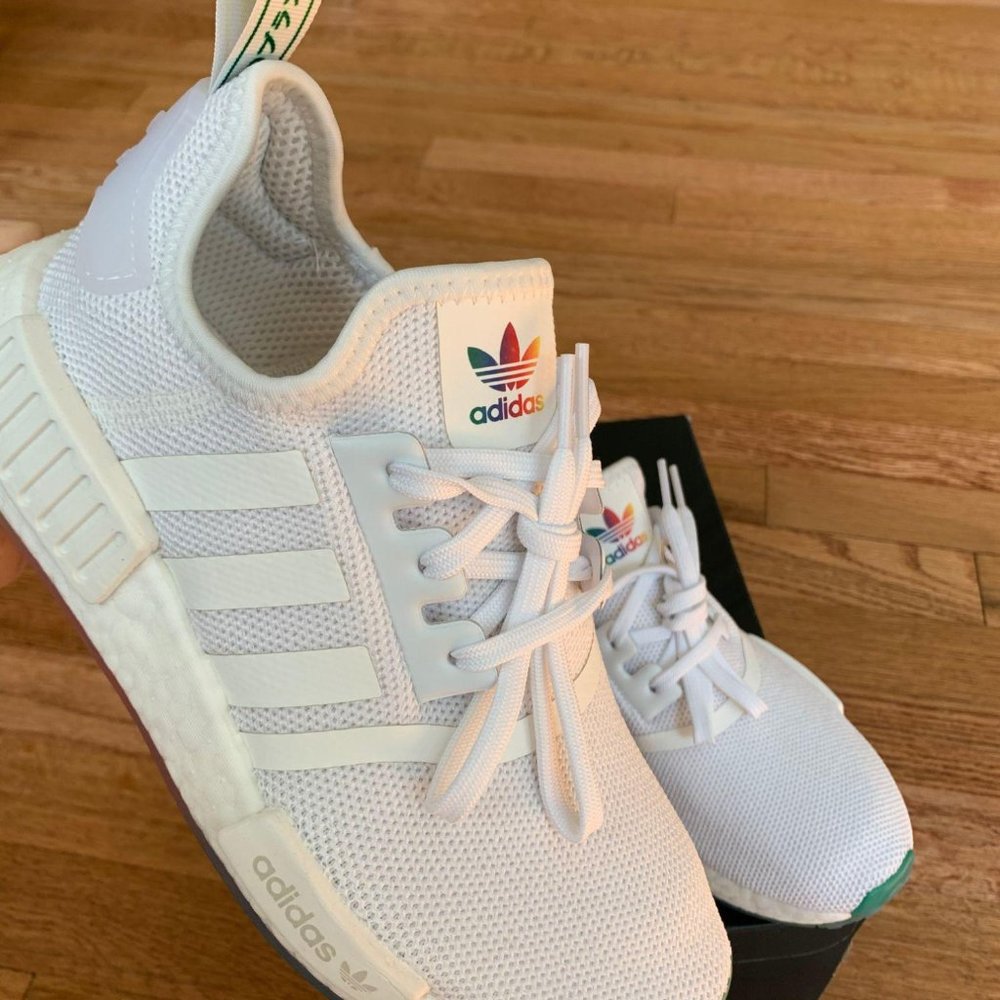 Adidas NMD R1 Cloud White Womens Shoes - Picture 7 of 8